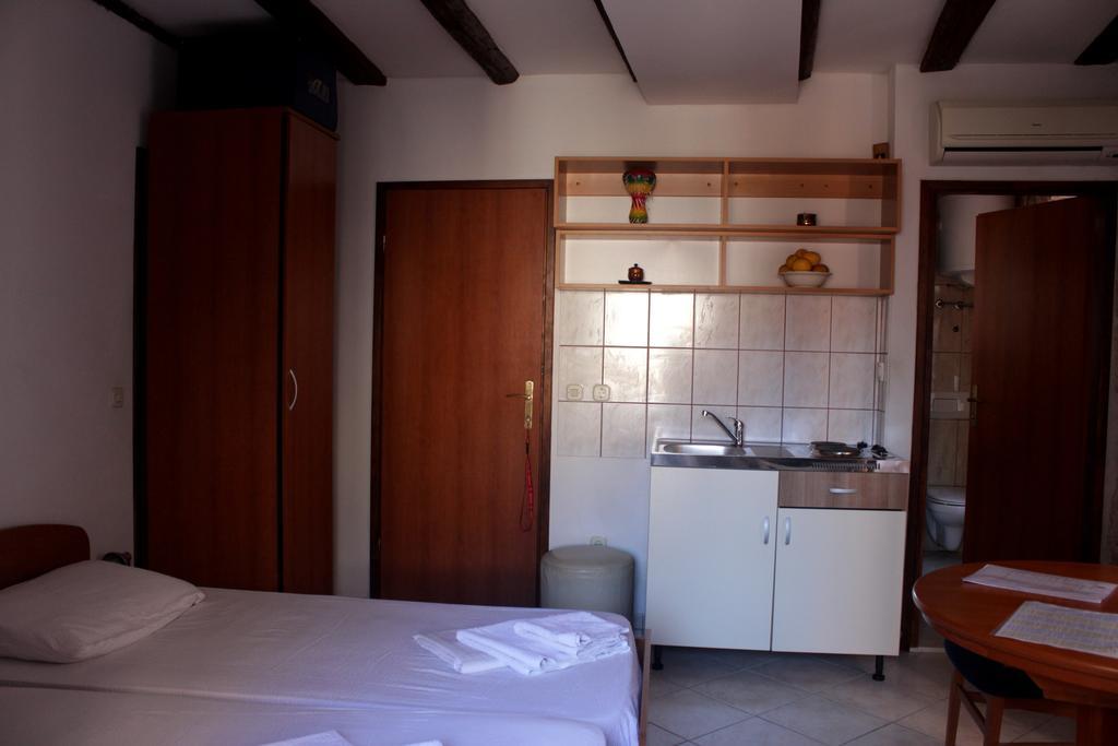 Apartment Biline Korčula Zimmer foto